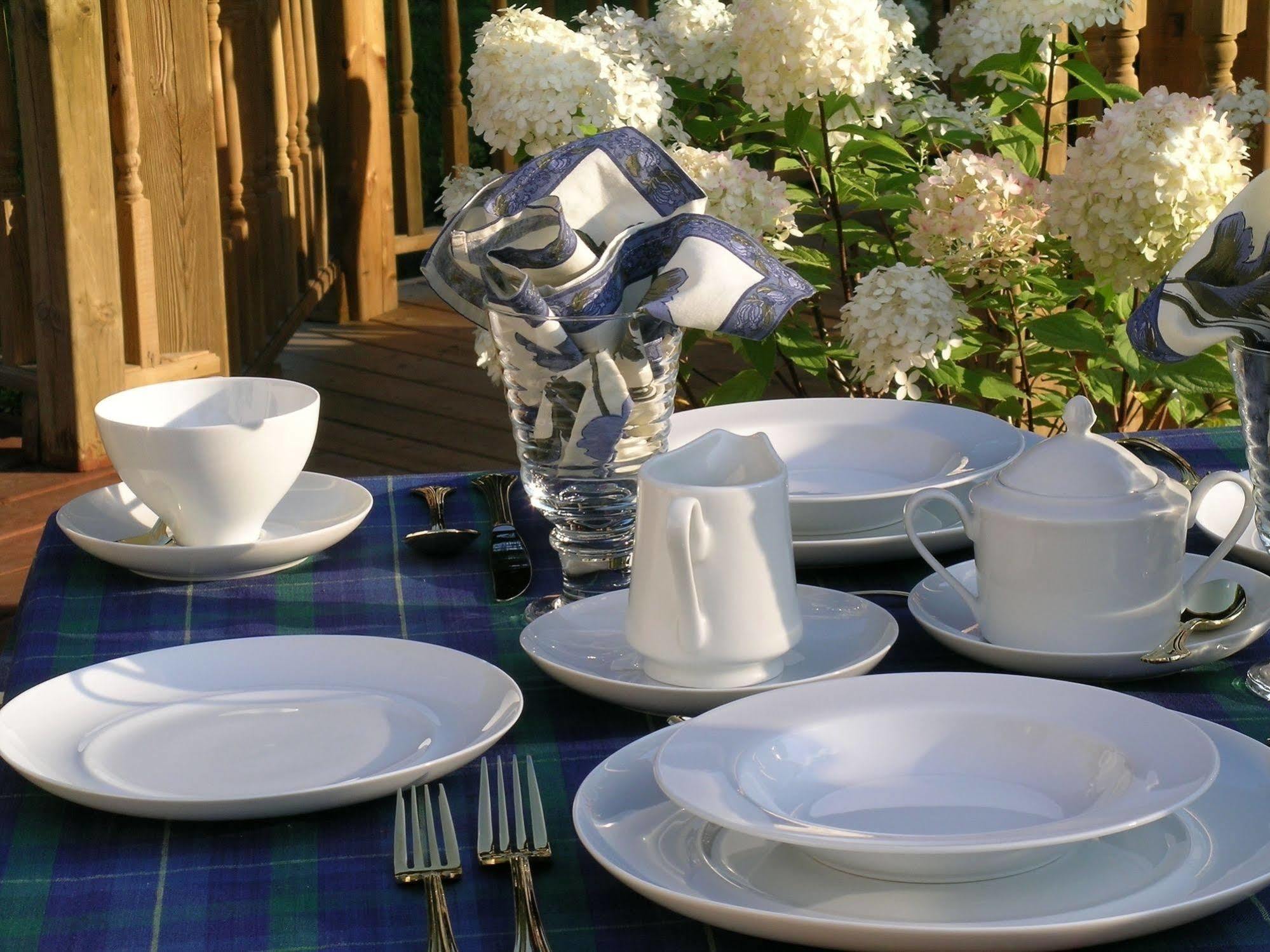 Plantation House Bed & Breakfast Port Hope Eksteriør billede